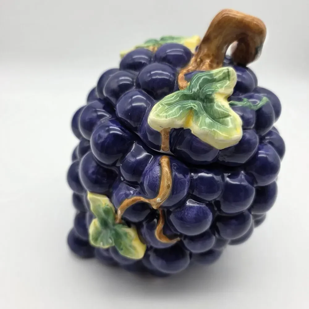 Purple Grape Cluster Ceramic Lidded Jar Cookie Candy Dish Kitchen Decor